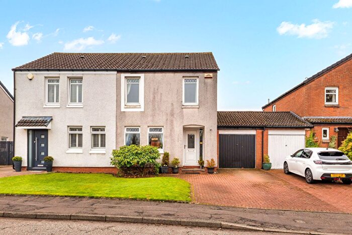 3 Bedroom Semi Detached House For Sale In Ryat Drive, Newton Mearns, G77