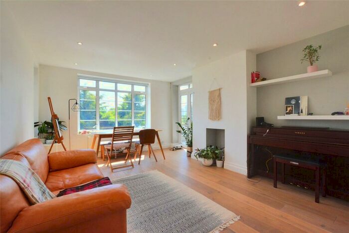 2 Bedroom Apartment To Rent In Tyler House, Wat Tyler Road, London, SE3