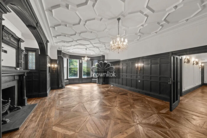 4 Bedroom Apartment To Rent In Wedderburn Road, Hampstead, London, NW3