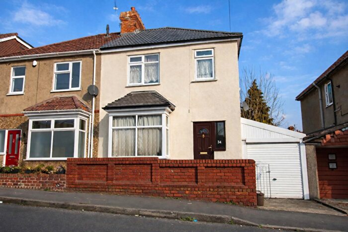 4 Bedroom Terraced House To Rent In Toronto Road, Bristol, BS7