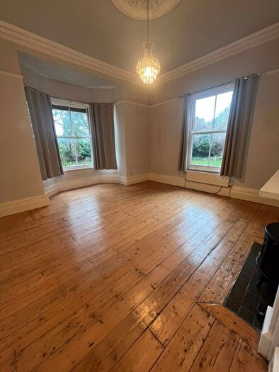 1 Bedroom Flat To Rent In A Portland Towers Off Grenfell Road, LE2