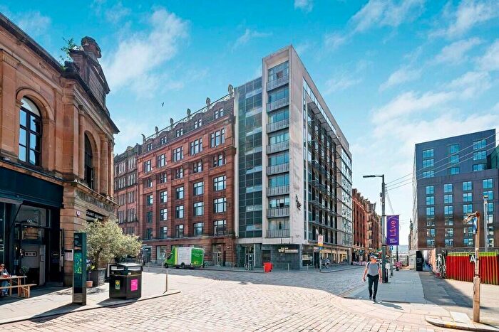 2 Bedroom Flat To Rent In Bell Street, Merchant City, Glasgow, G1