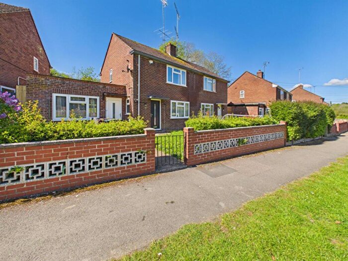 2 Bedroom Semi Detached House For Sale In Rodway Road, Tilehurst, Reading, RG30