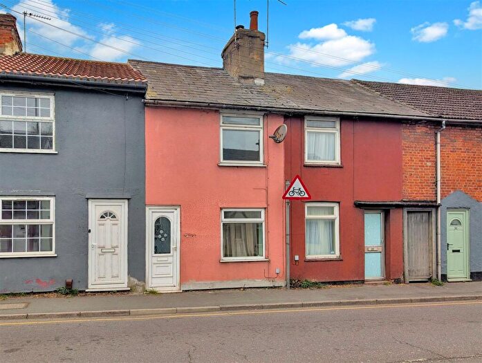 2 Bedroom Terraced House To Rent In Brook Street, Colchester, CO1