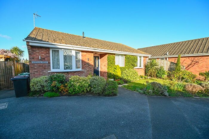 3 Bedroom Bungalow For Sale In Stour View Gardens, Corfe Mullen, Wimborne, BH21