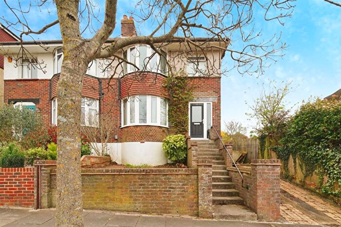 3 Bedroom Property To Rent In Lark Hill, Hove, BN3