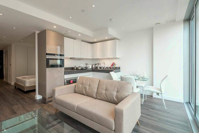 Studio To Rent In Alie Street, Aldgate, Wapping, E1