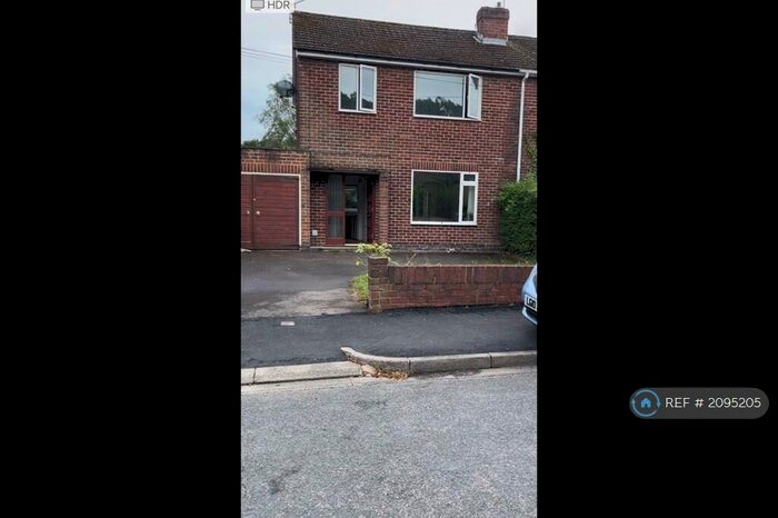 3 Bedroom Semi-Detached House To Rent In Nutbrook Avenue, Coventry, CV4