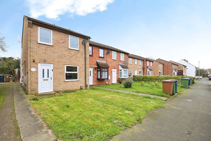 3 Bedroom Terraced House For Sale In New Park, March, PE15