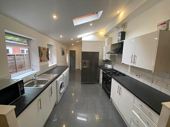 1 Bedroom House To Rent In Tiverton Road -, Selly Oak, West Midlands, B29
