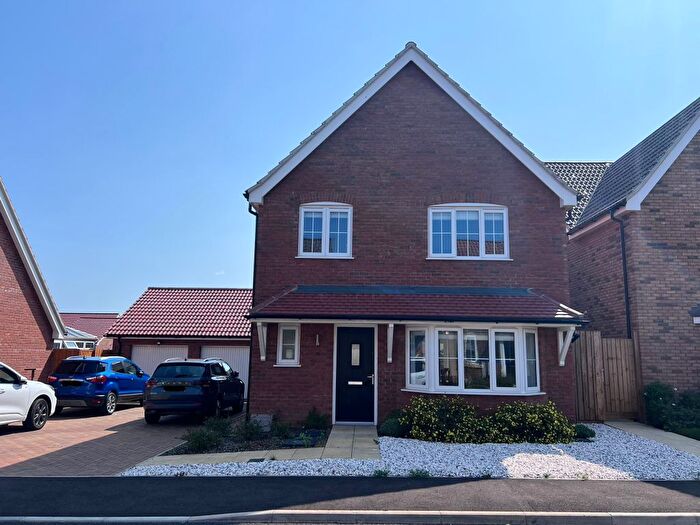 4 Bedroom Detached House To Rent In Poppy Crescent, Hunstanton, PE36