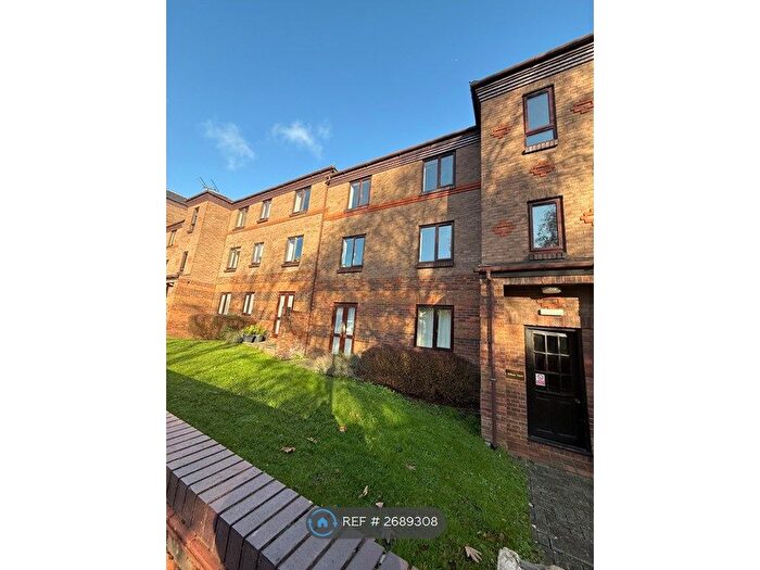 1 Bedroom Flat To Rent In Tiffany Court, Bristol, BS1