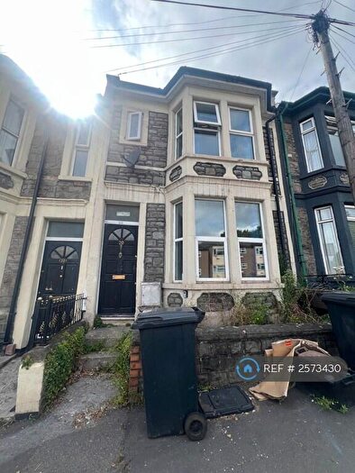 4 Bedroom Detached House To Rent In Royate Hill, Bristol, BS5