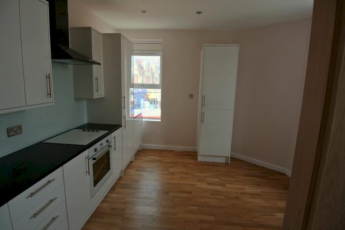 1 Bedroom Flat To Rent In Ladywell Road, Lewisham, SE13