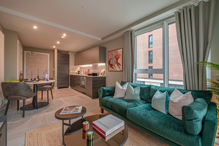 1 Bedroom Flat To Rent In New York, Quarry Hill, Leeds, LS2