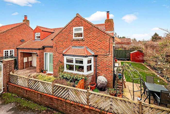 3 Bedroom Detached House For Sale In Maple Court, Stockton On The Forest, York, YO32