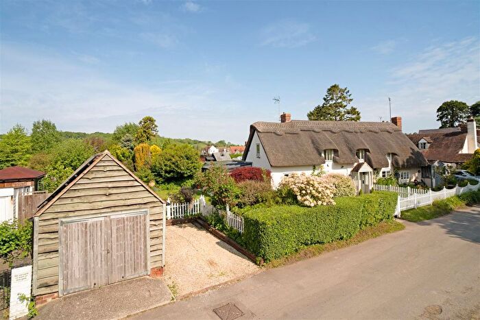 3 Bedroom Cottage For Sale In The Green, Bishops Norton, GL2