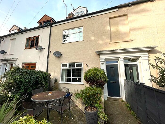 3 Bedroom House For Sale In Cliff Terrace, Hornsea, HU18