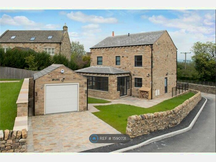 5 Bedroom Detached House To Rent In Silverdale Close, Harrogate, HG3