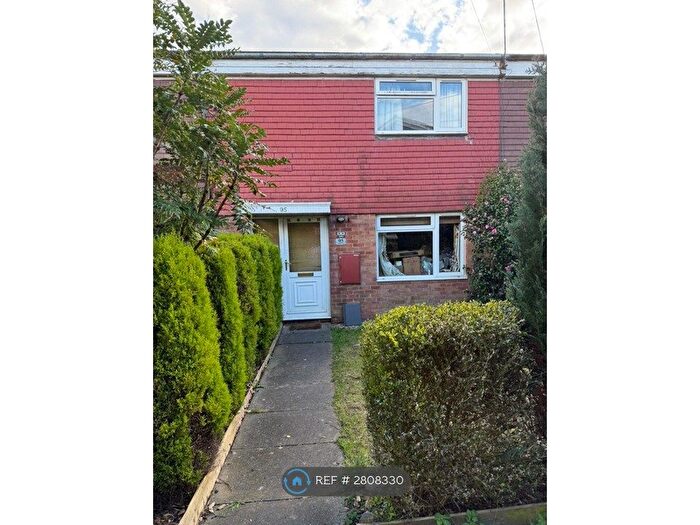 2 Bedroom Terraced House To Rent In Shelley Close, Bromsgrove, B61
