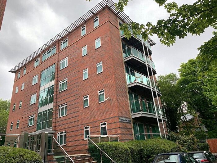 2 Bedroom Apartment To Rent In Riverside Lodge, Palatine Road, Didsbury, M20