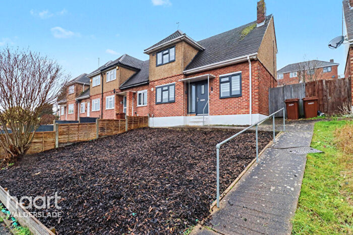 2 Bedroom End Of Terrace House For Sale In Madden Avenue, Chatham, ME5