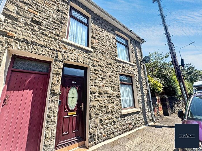 3 Bedroom End Of Terrace House For Sale In Tyntyla Road, Tonypandy, CF40