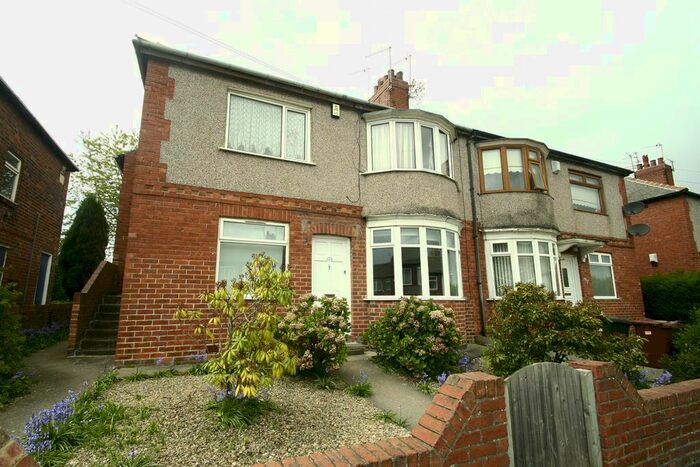 2 Bedroom Flat To Rent In Tunstall Avenue, Heaton, NE6