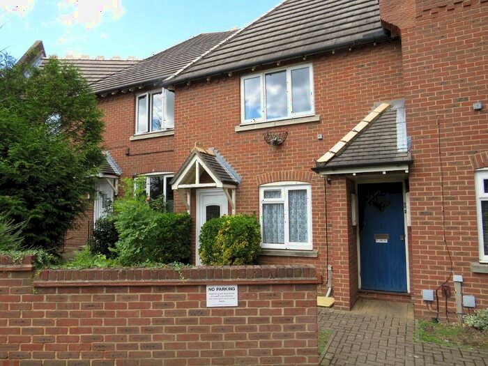 1 Bedroom Flat To Rent In Whitehall Lane, Grays, Essex, RM17
