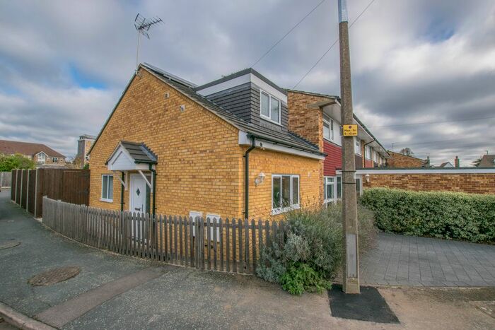 1 Bedroom End Of Terrace House To Rent In Monson Road, Broxbourne, EN10