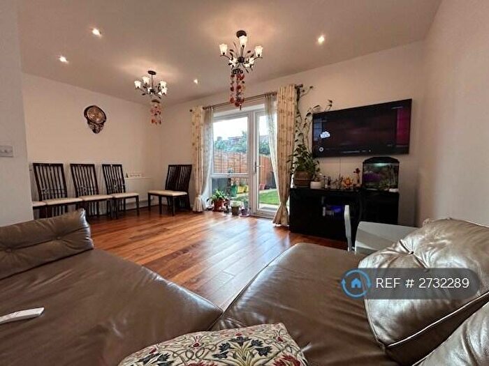 3 Bedroom Terraced House To Rent In Marine Crescent, Ilford, IG6