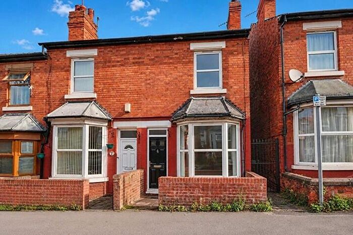 2 Bedroom End Of Terrace House To Rent In Goodliffe Street, Nottingham, NG7