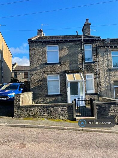 2 Bedroom End Of Terrace House To Rent In Bottomley Street, Buttershaw, Bradford, BD6