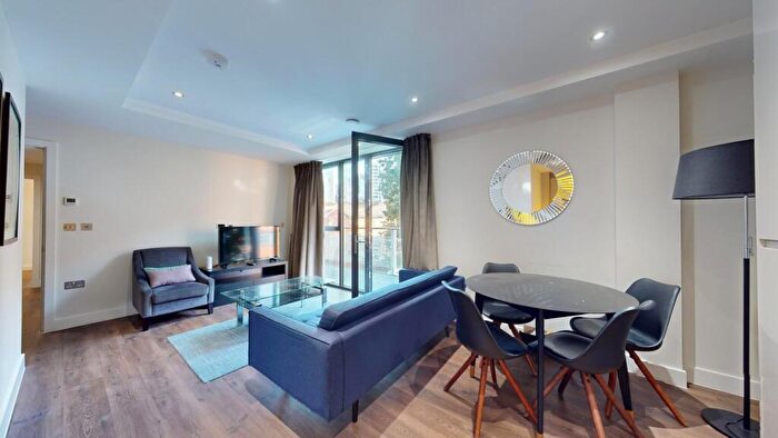 2 Bedroom Apartment To Rent In Back Church Lane, Aldgate, E1