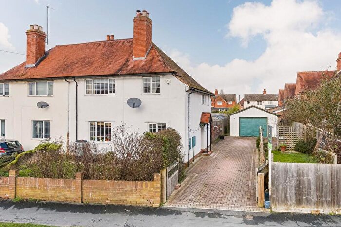 4 Bedroom Semi Detached House For Sale In Kynaston Road, Didcot, OX11