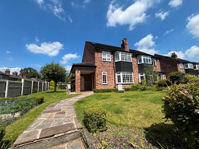 4 Bedroom House To Rent In Styal Road, Wilmslow, Cheshire, SK9
