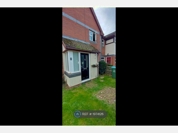 1 Bedroom Semi-Detached House To Rent In Nuthatch, Aylesbury, HP19