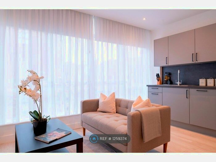 1 Bedroom Flat To Rent In Queen Street, Maidenhead SL6