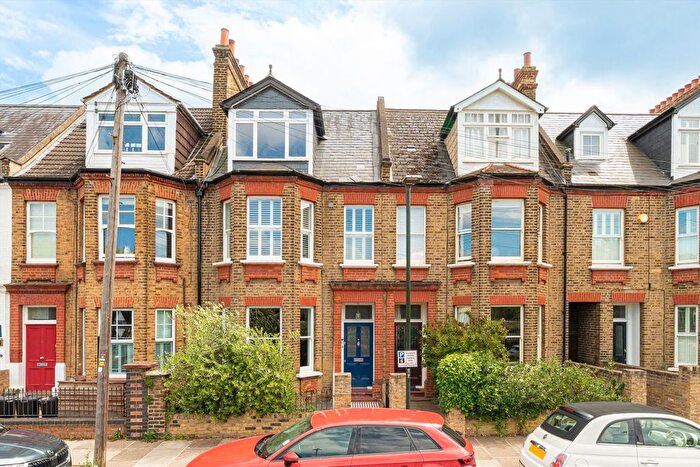 6 Bedroom Property To Rent In Amyand Park Road, St Margarets, TW1