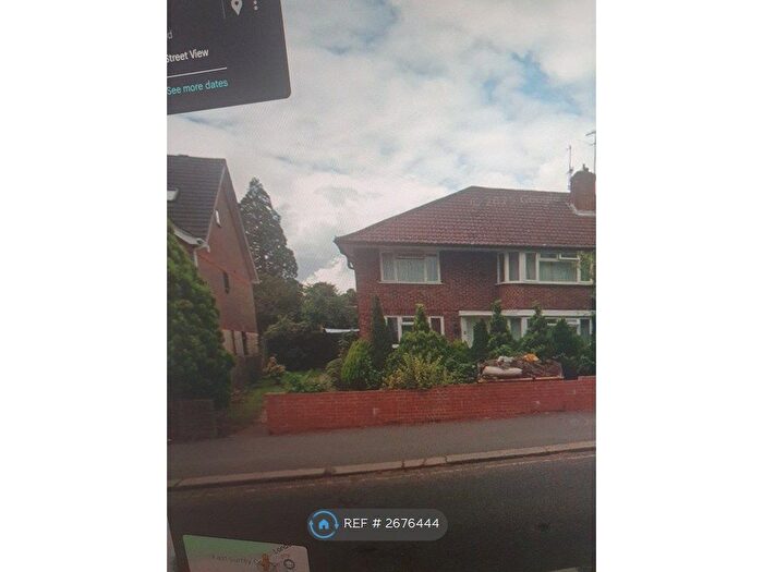 2 Bedroom Maisonette To Rent In London Road, Redhill, RH1