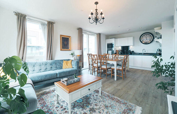 2 Bedroom Flat To Rent In Gayton Road, Harrow, HA1