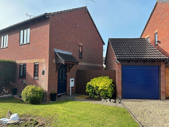2 Bedroom Semi-Detached House To Rent In Arnold Road, Stoke Golding, Nuneaton, CV13
