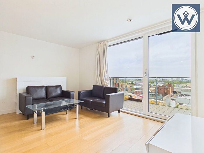 1 Bedroom Flat For Sale In Navigation Building, Station Approach, Hayes, UB3