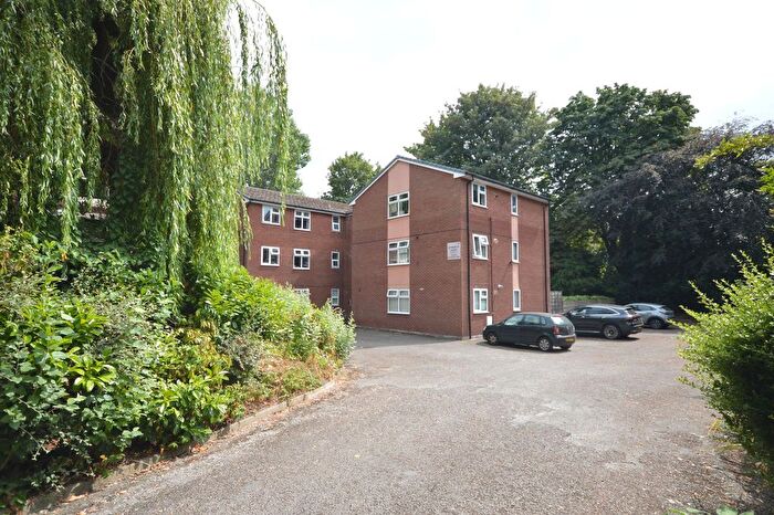 2 Bedroom Flat For Sale In Hooley Range, Epworth Court, SK4