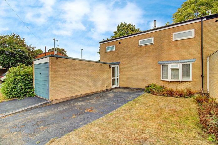 4 Bedroom End Of Terrace House For Sale In Caledonian, Tamworth, B77