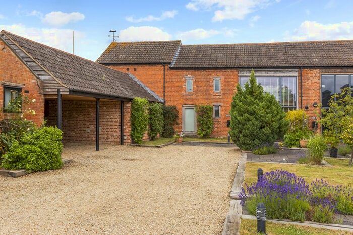 4 Bedroom Barn Conversion To Rent In Base Lane, Sandhurst, Gloucester, GL2
