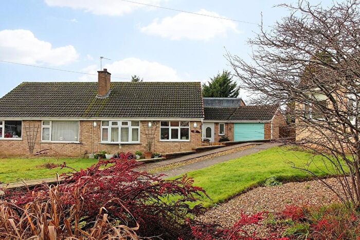 2 Bedroom Semi-Detached Bungalow For Sale In Dart Close, Oadby, LE2