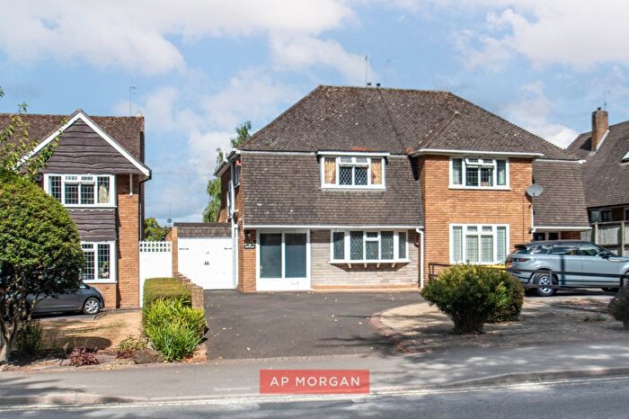 3 Bedroom Semi-Detached House For Sale In Norton Road, Stourbridge, West Midlands, DY8