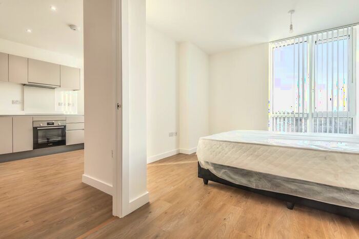 1 Bedroom Apartment To Rent In Royal Winchester House, Bracknell, RG12