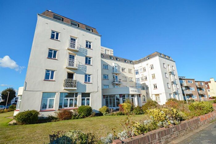 1 Bedroom Flat To Rent In Marine Parade East, Clacton-On-Sea, CO15